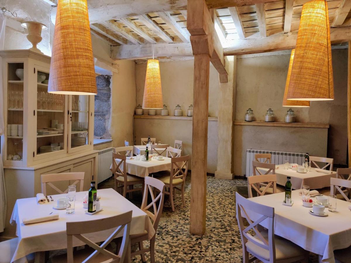 Posada Restaurante Casa De La Sal Candelario Eksteriør billede